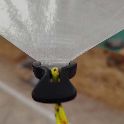 Flat Tarp – 9 ft x 9 ft Ultralight